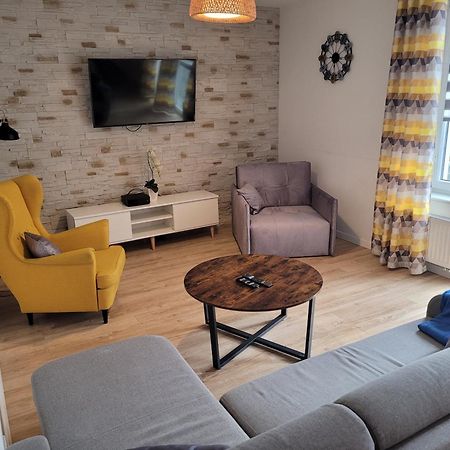 Bm Apartamenty Przytulny Apartament 142 W Centrum Szczecina Luaran gambar
