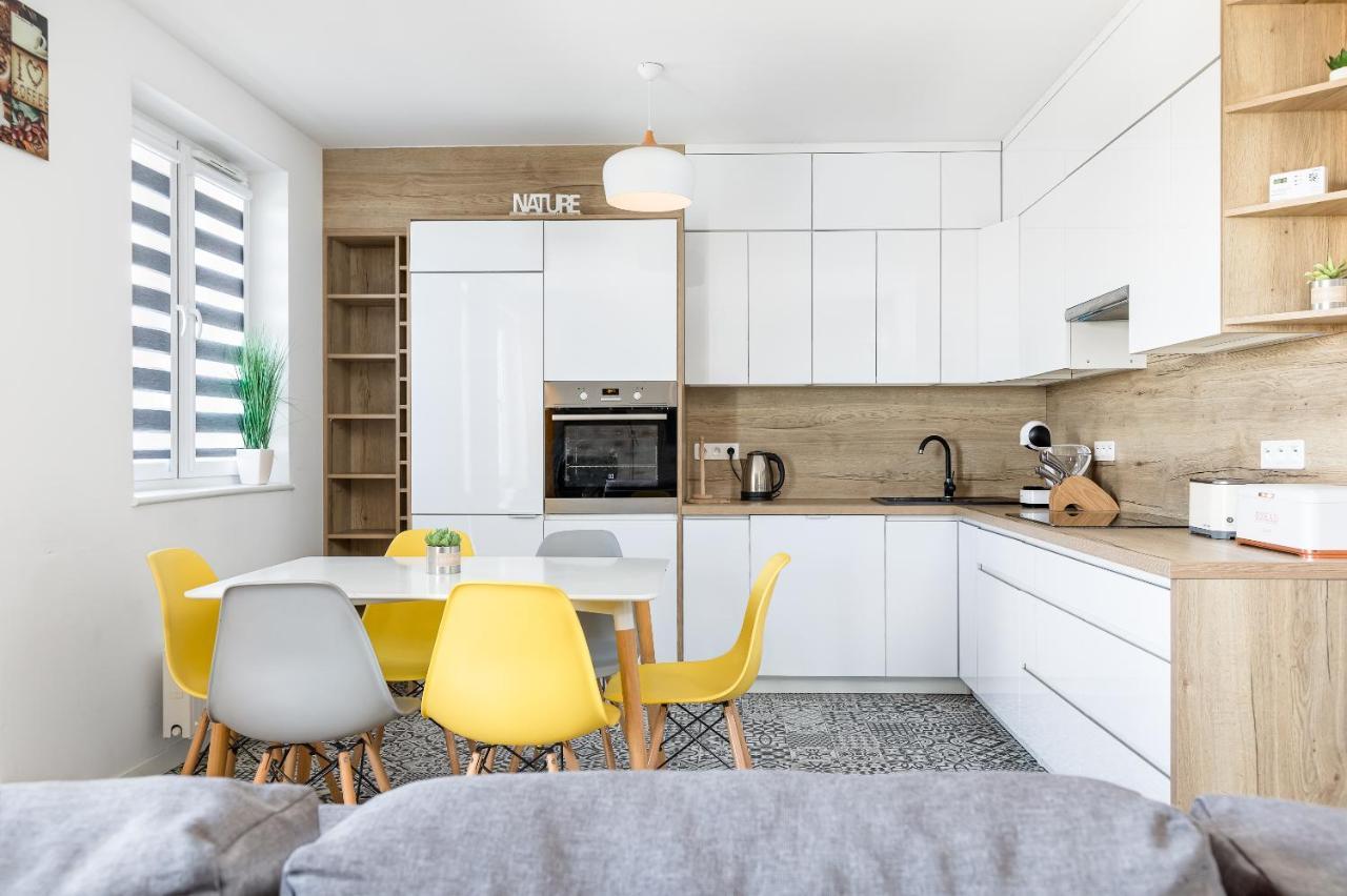 Bm Apartamenty Przytulny Apartament 142 W Centrum Szczecina Luaran gambar