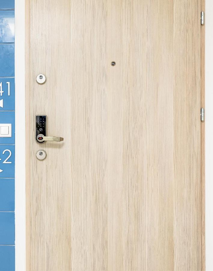 Bm Apartamenty Przytulny Apartament 142 W Centrum Szczecina Luaran gambar