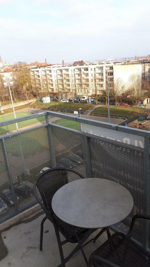 Bm Apartamenty Przytulny Apartament 142 W Centrum Szczecina Luaran gambar