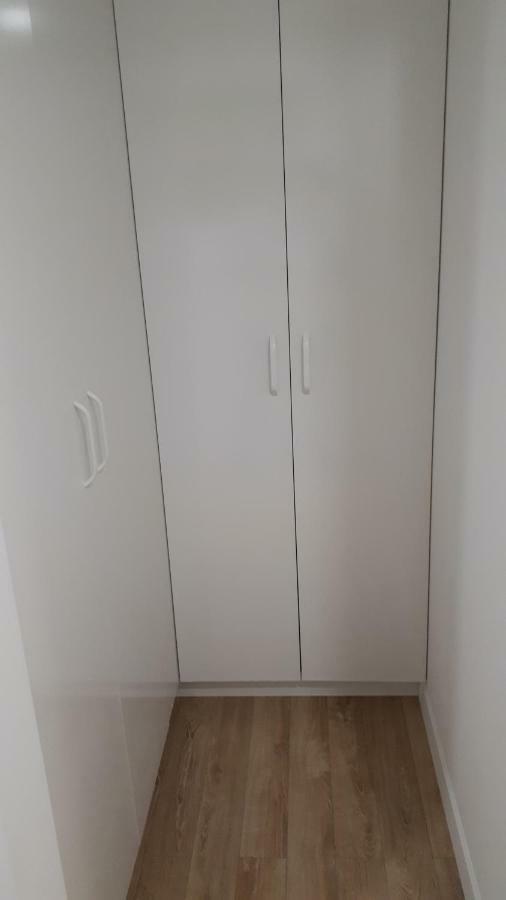 Bm Apartamenty Przytulny Apartament 142 W Centrum Szczecina Luaran gambar